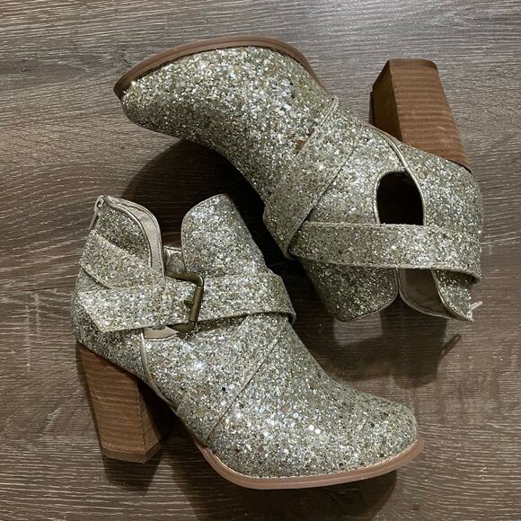 Coastal cowgirl festival glitter ankle boots silver - Picture 1 of 10